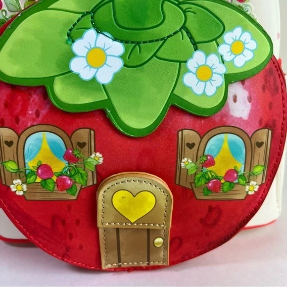 NWT Loungefly Strawberry Shortcake Strawberry House Mini Backpack - Picture 4 of 12